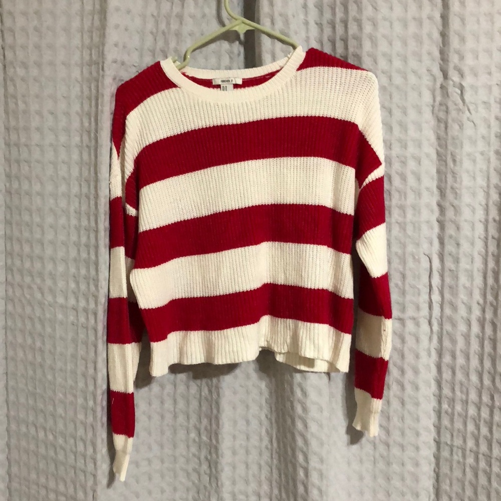 White and red crop sweater